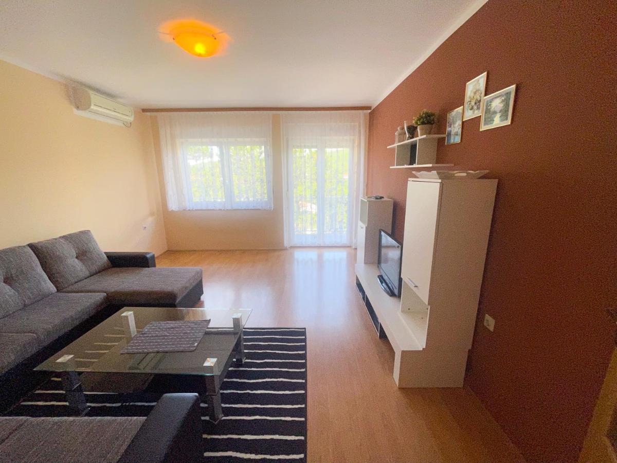 יאדראנובו Apartmani Combaj מראה חיצוני תמונה