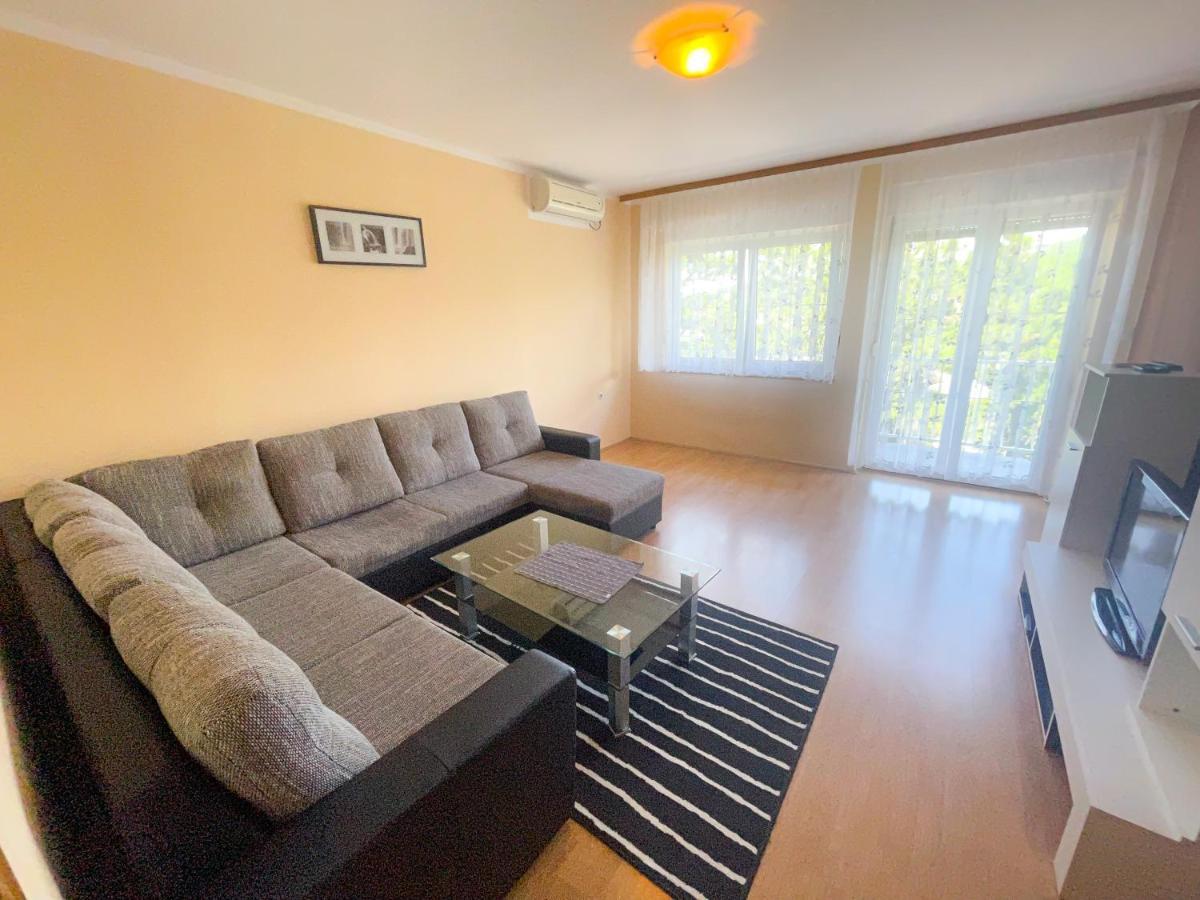 יאדראנובו Apartmani Combaj מראה חיצוני תמונה