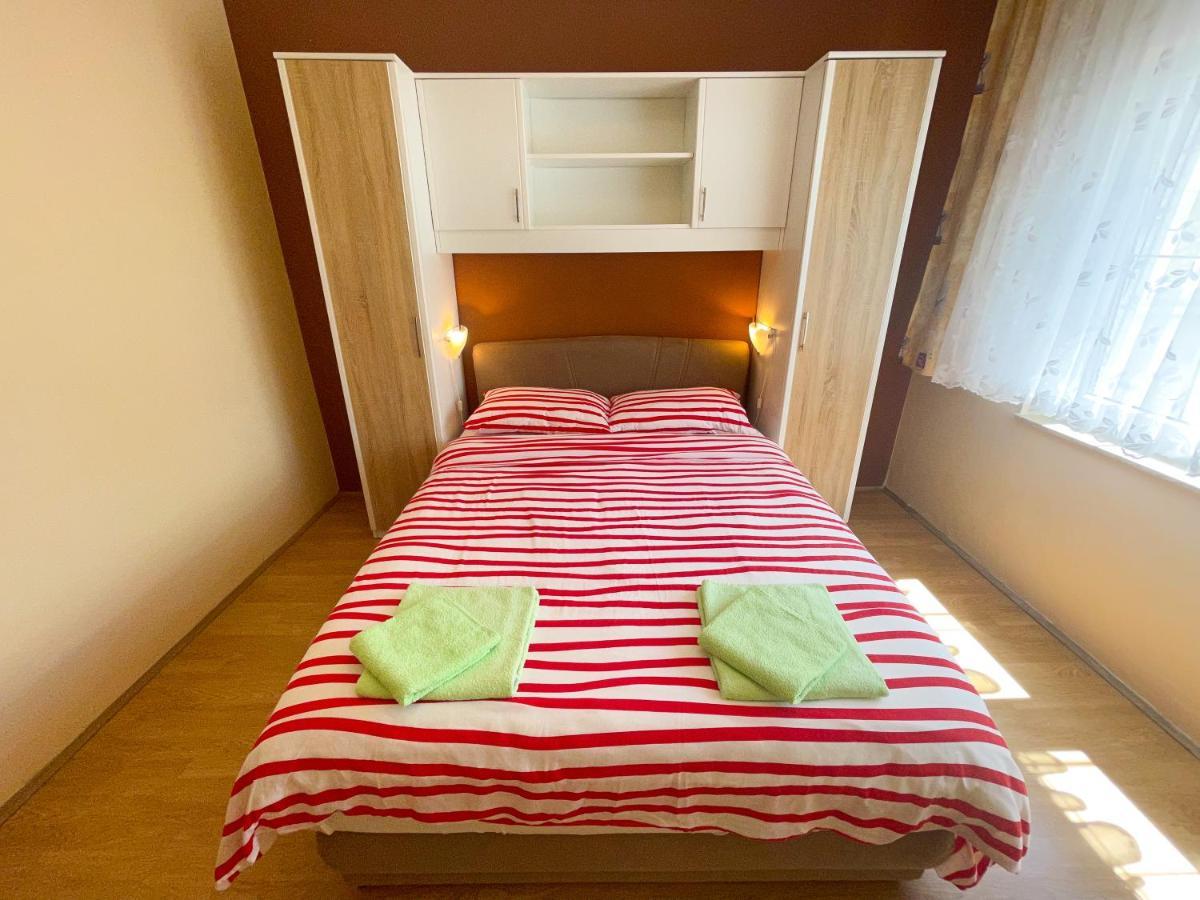 יאדראנובו Apartmani Combaj מראה חיצוני תמונה
