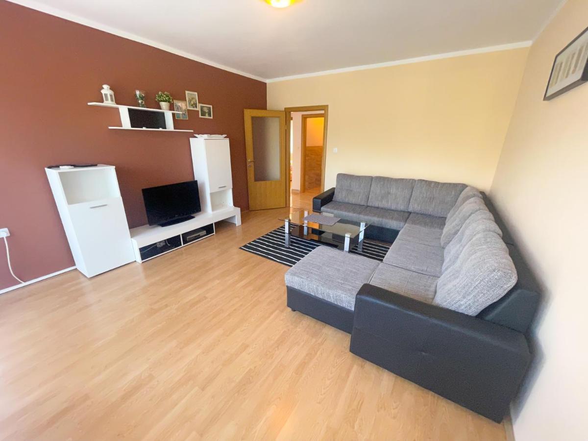 יאדראנובו Apartmani Combaj מראה חיצוני תמונה