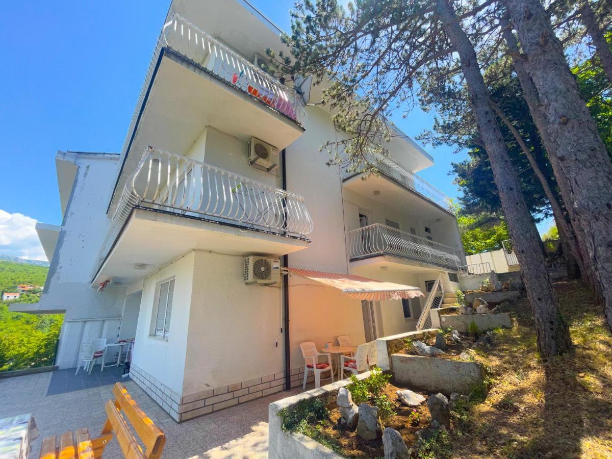 יאדראנובו Apartmani Combaj מראה חיצוני תמונה