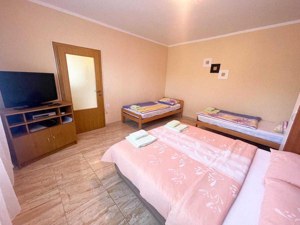 יאדראנובו Apartmani Combaj מראה חיצוני תמונה
